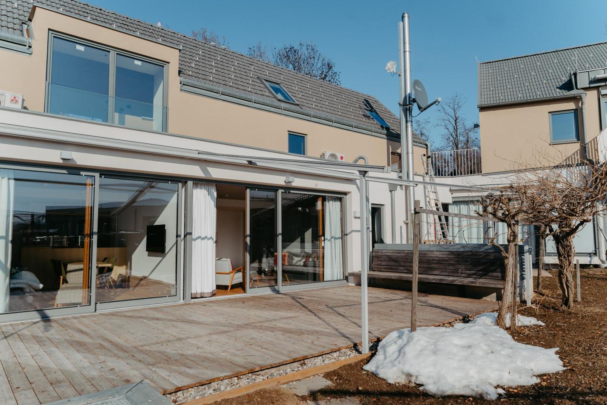 Relax Apartments An Der Lage Hochgrassnitzberg Spielfeld Exterior foto